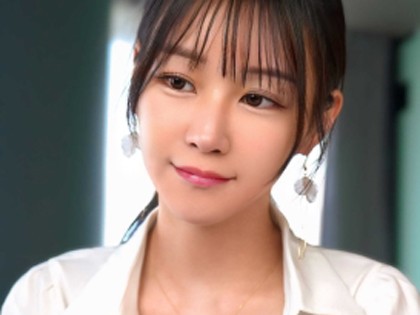 エロ過ぎる巨乳＆プリ尻♪彼女のいない間を狙ってセフレと浮気