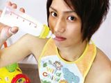 イケメン赤ちゃんが精子ミルクをドピュ♪
