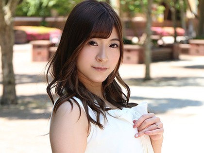 男を切らしたことのない淫乱妻♪巨乳を震わせ絶頂