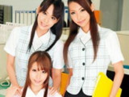 先輩女子社員にチ○ポをオモチャにされた僕