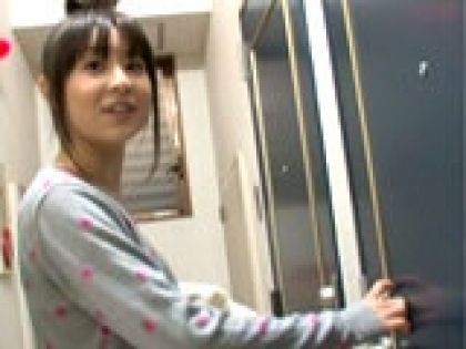 おっとり女子大生をアナタのお宅へお届け☆