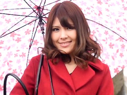 欲求不満の淫乱OLがAV出演♪チ○ポをむしゃぶり激イキFUCK