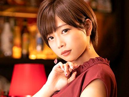 髪を切った彼女と大人デートエッチ/紗倉まな