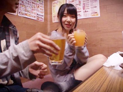 個室居酒屋で口説いてイチャイチャ♪そのままお持ち帰りSEX