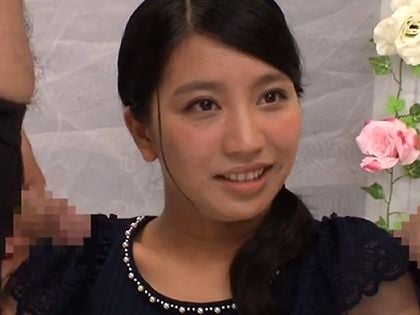 美人の理系女子大生がお金に釣られて初めての3P♪