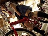 JKの自転車に媚█！サドルオナニーで潮吹き絶頂