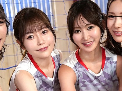 若妻たちが大乱交☆用具倉庫で男性コーチと性欲発散しちゃう♪