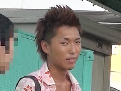 巨根ギャル男を██！電車でヤリ捨て顔射