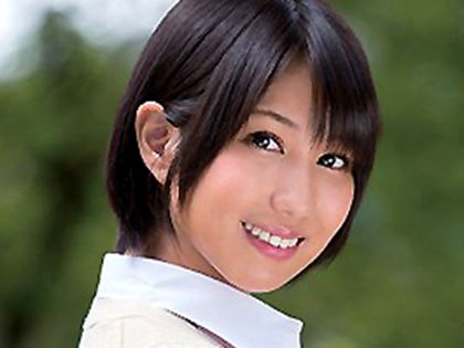 イラマ調█で喉奥██に！先生にダマされたショートカットJK